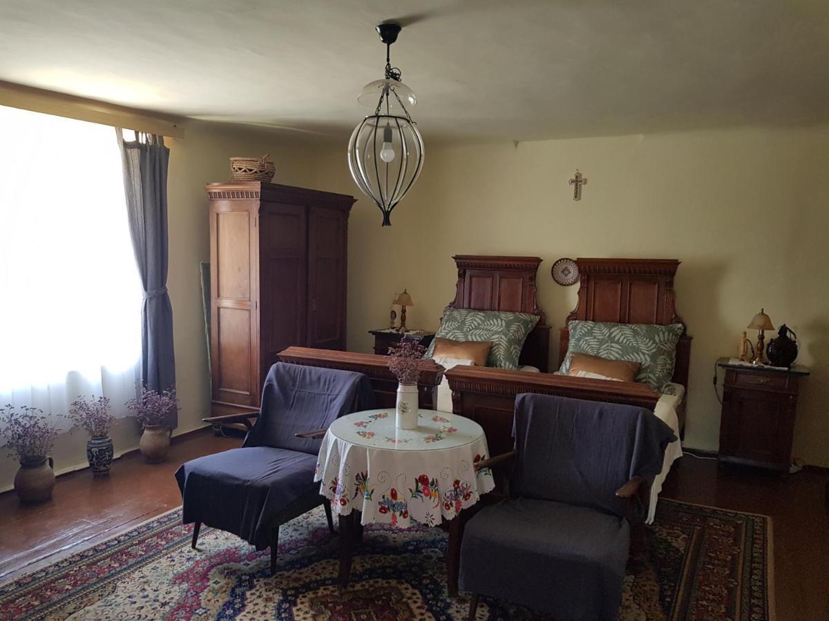 Antaloczy Cottage Tokaj Bagian luar foto